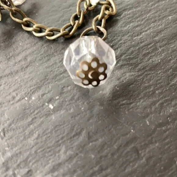 Vintage lightweight faceted Lucite ball and brass metal belt or necklace 39” - Picture 10 of 12